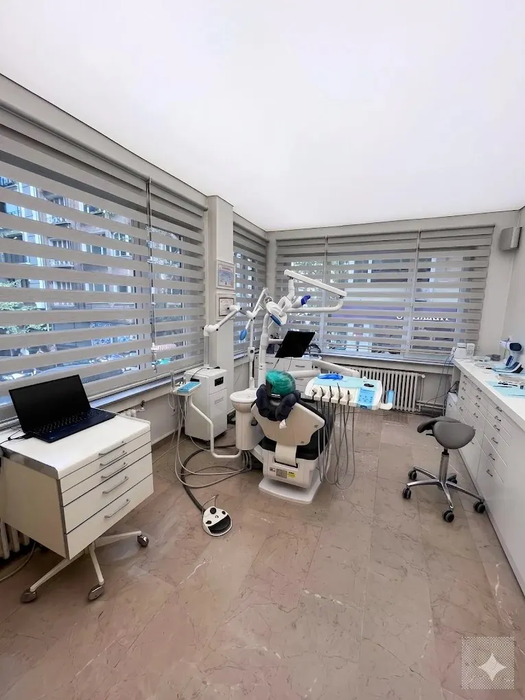 02-exam-room-b