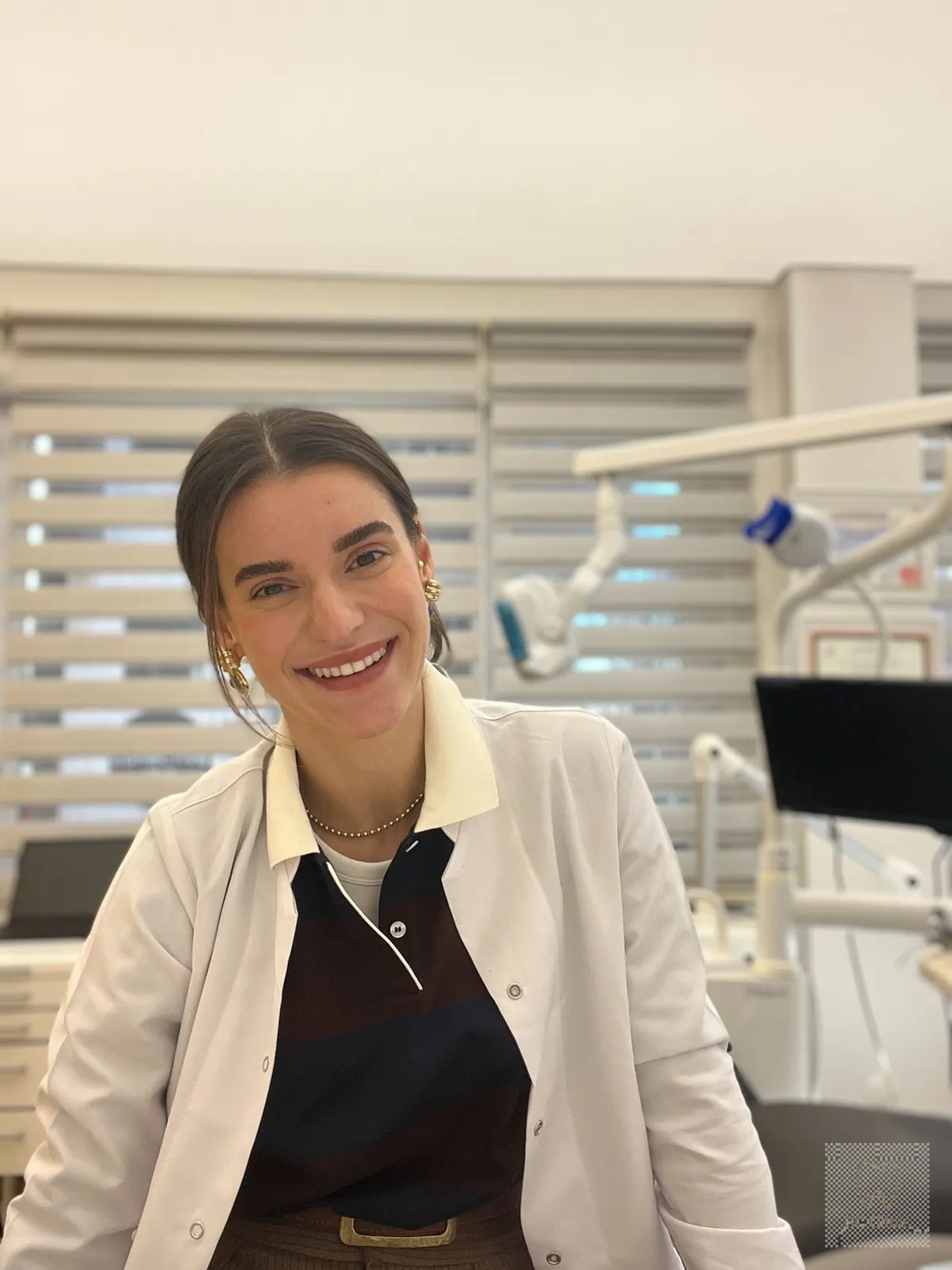 Dr. G. Cansu Öztürk — endodontist and Clinical Director at GC Clinic Istanbul