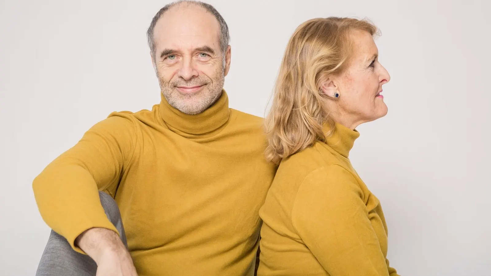 Couple planning dental treatment together at GC Clinic Istanbul